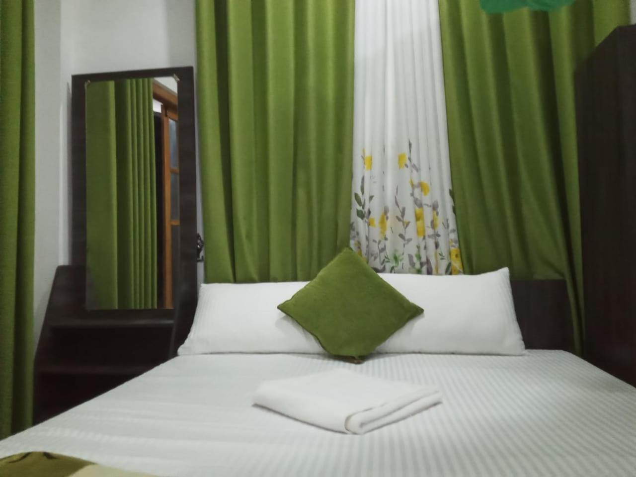 Wathsala Home Villa Ела Екстериор снимка
